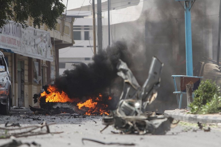 Teroristi napali hotel u Somaliji, najmanje 13 mrtvih